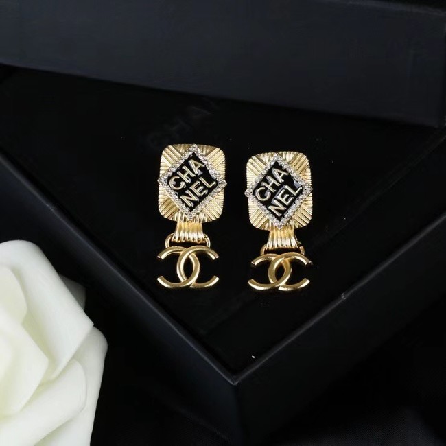 Chanel Earrings CE6453