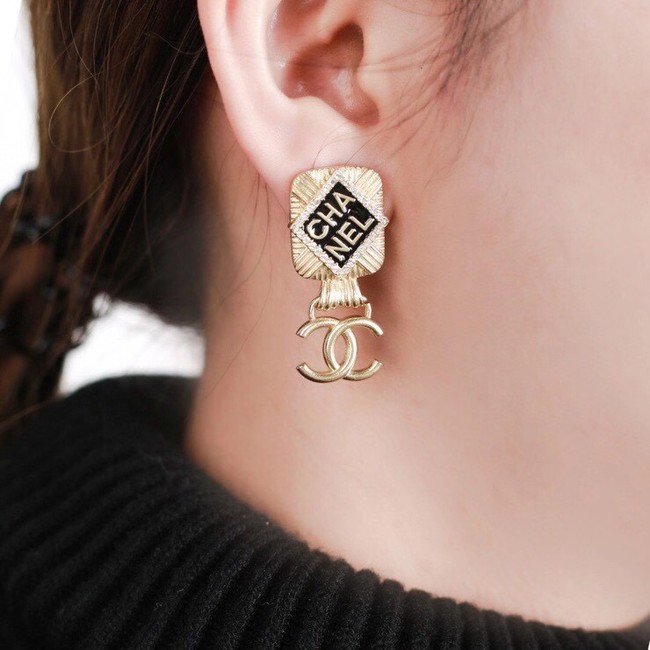 Chanel Earrings CE6453