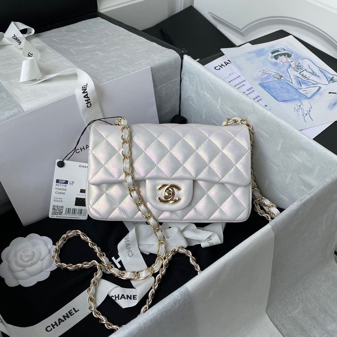 chanel flap bag Iridescent Calfskin & Light Gold-Tone AS1116 Pearl White