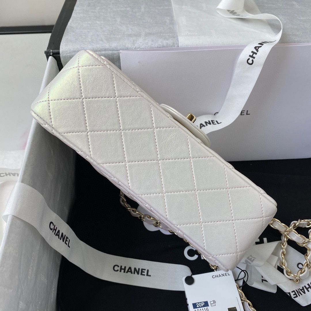 chanel flap bag Iridescent Calfskin & Light Gold-Tone AS1116 Pearl White