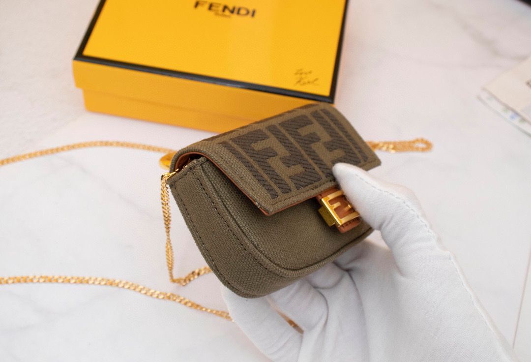 FENDI NANO BAGUETTE CHARM Nappa lcanvas Bag 7AR844 Green