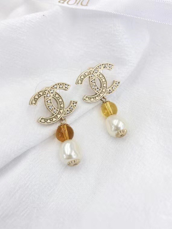 Chanel Earrings CE6508