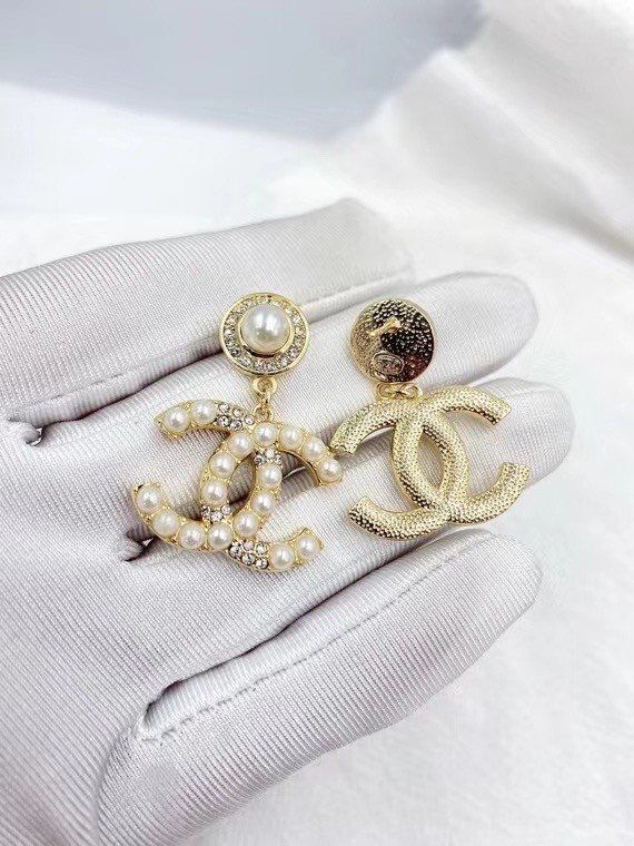 Chanel Earrings CE6521