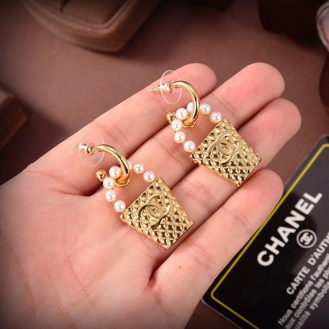 Chanel Earrings CE6546