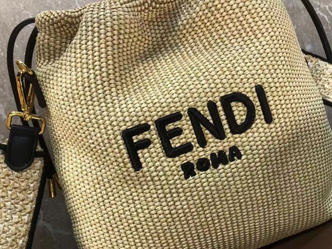 FENDI PACK SMALL POUCH Braided straw small-bag F1529 brown