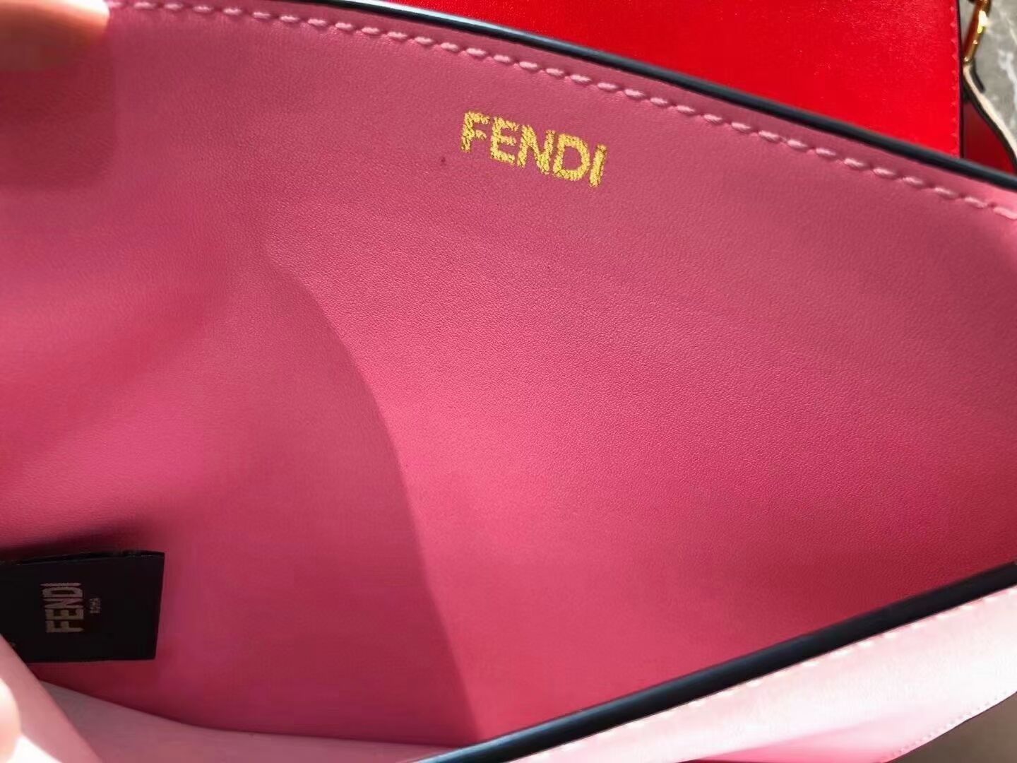 FENDI PEEKABOO ISEEU MEDIUM leather bag 8BN321A6 red