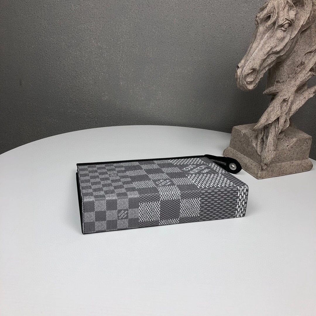 Louis Vuitton Damier Graphite POCHETTE VOYAGE MM M60443 Gray