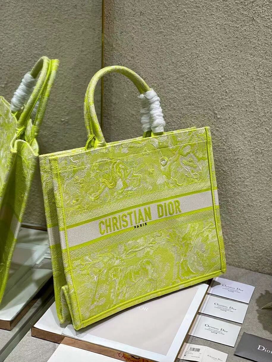 DIOR BOOK TOTE Lime Toile de Jouy Reverse Embroidery M1286ZR