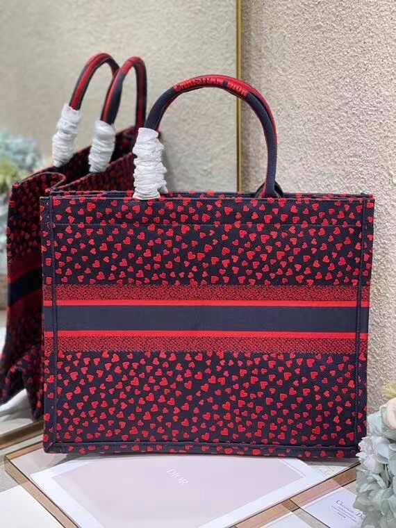 DIOR BOOK TOTE Navy Blue I Love Paris and Red Hearts Embroidery M1286ZR 