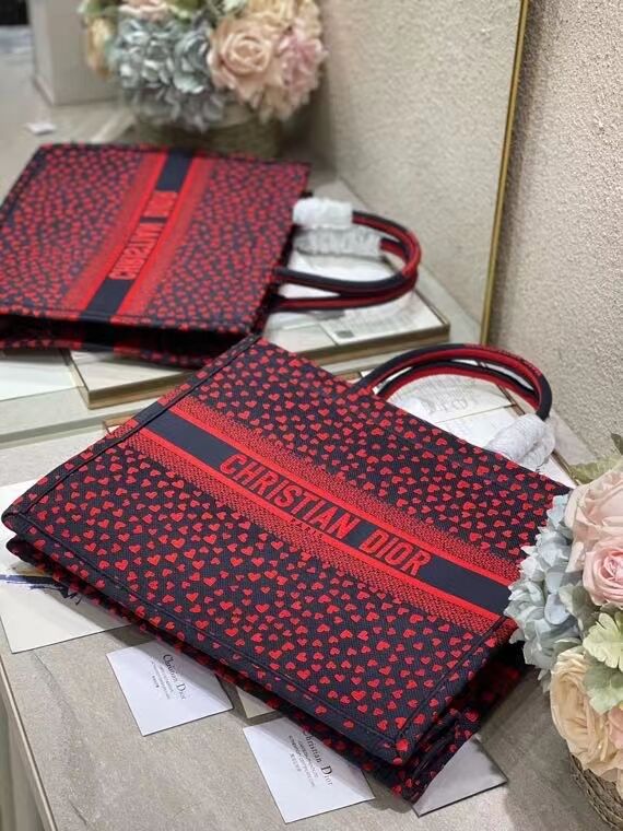 DIOR BOOK TOTE Navy Blue I Love Paris and Red Hearts Embroidery M1286ZR 