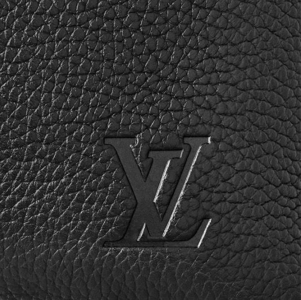 Louis Vuitton Cabas Voyage Taurillon Leather Bag M52817 Black