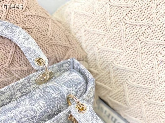 DIOR  MEDIUM LADY D-LITE BAG Gray Toile de Jouy Reverse Embroidery M0565OR
