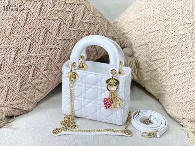 MINI LADY DIOR BAG Cannage Lambskin M0505OC white