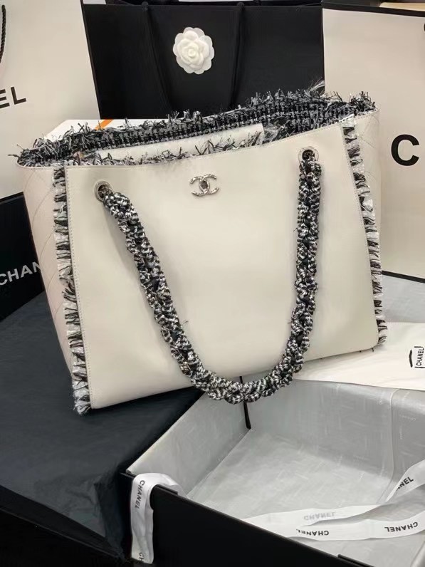 Chanel Original Leather Shopping Bag AS8485 white