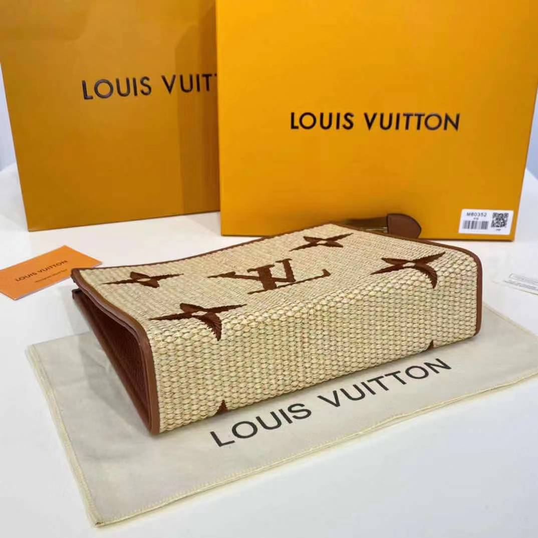 Louis Vuitton POCHETTE VOYAGE MM M30762 brown