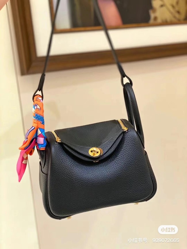 Hermes mini Lindy Original Togo Leather Bag OLD19 black