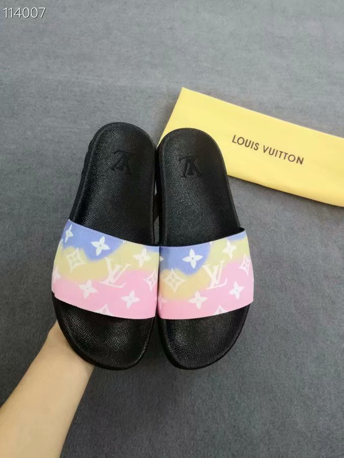 Louis Vuitton Shoes LV1099OM-9