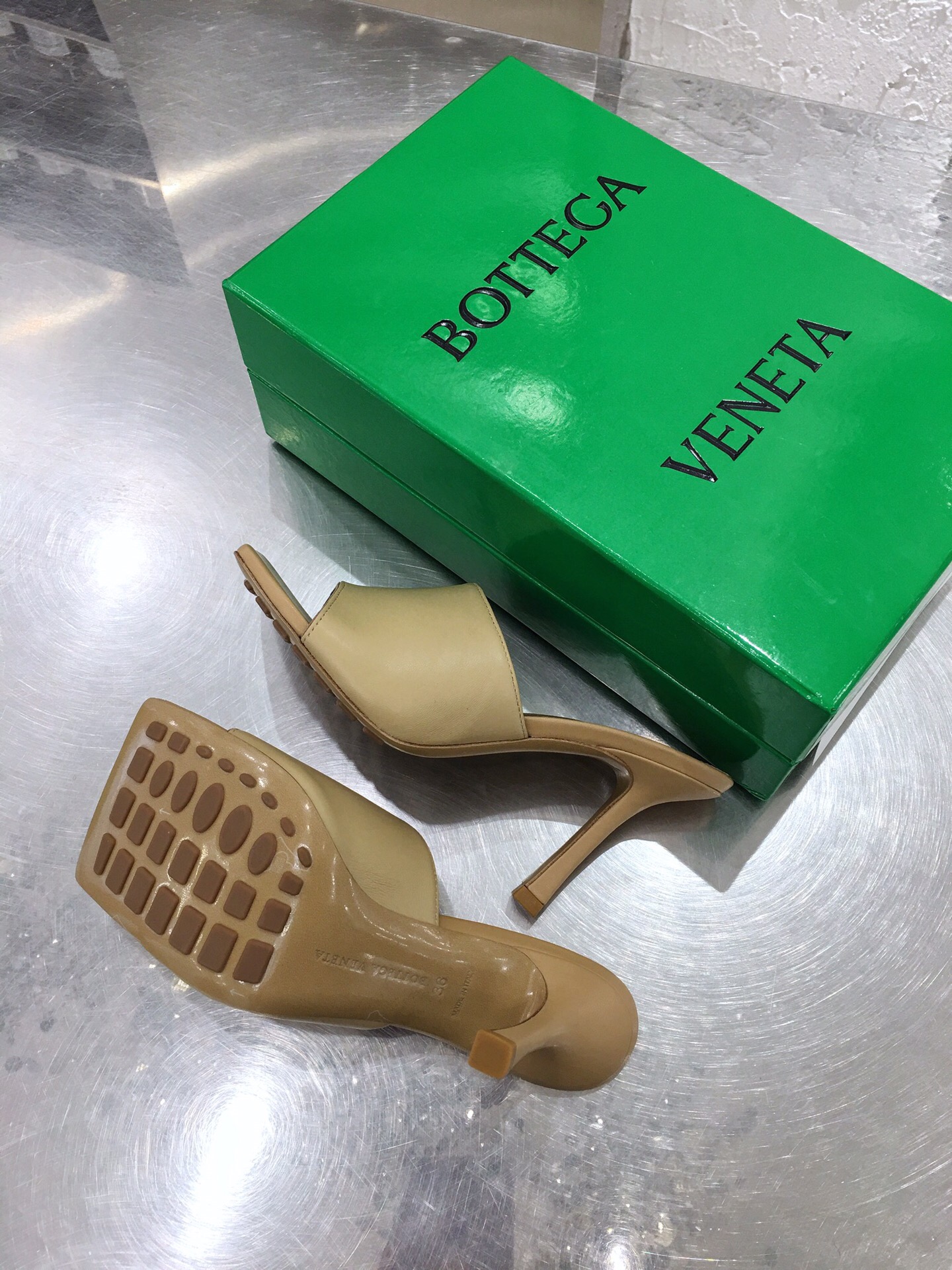 Bottega Veneta Shoes BV2199-14 Heel height 9CM