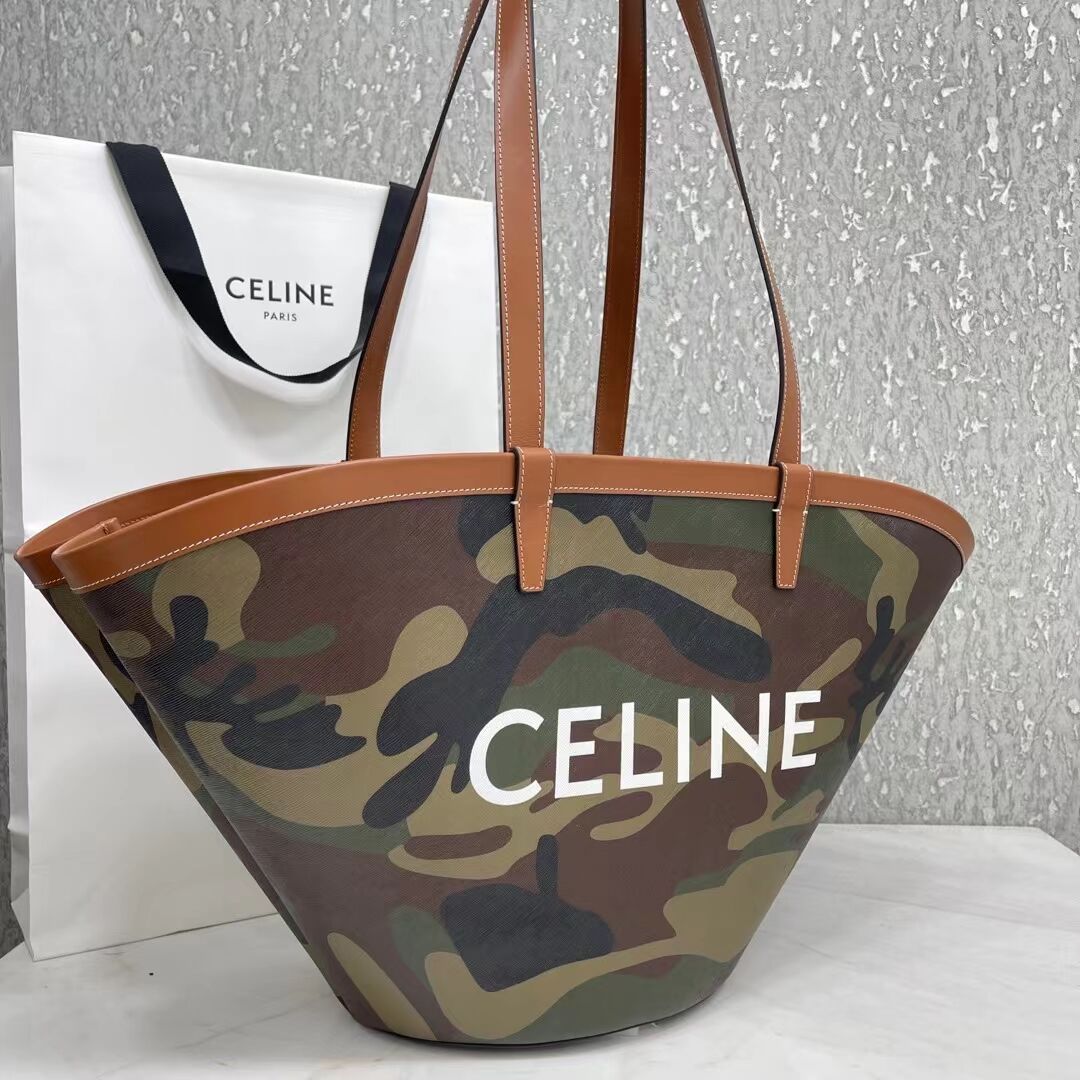 Celine MEDIUM COUFFIN BAG IN TRIOMPHE CANVAS CELINE PRINT 196262 green