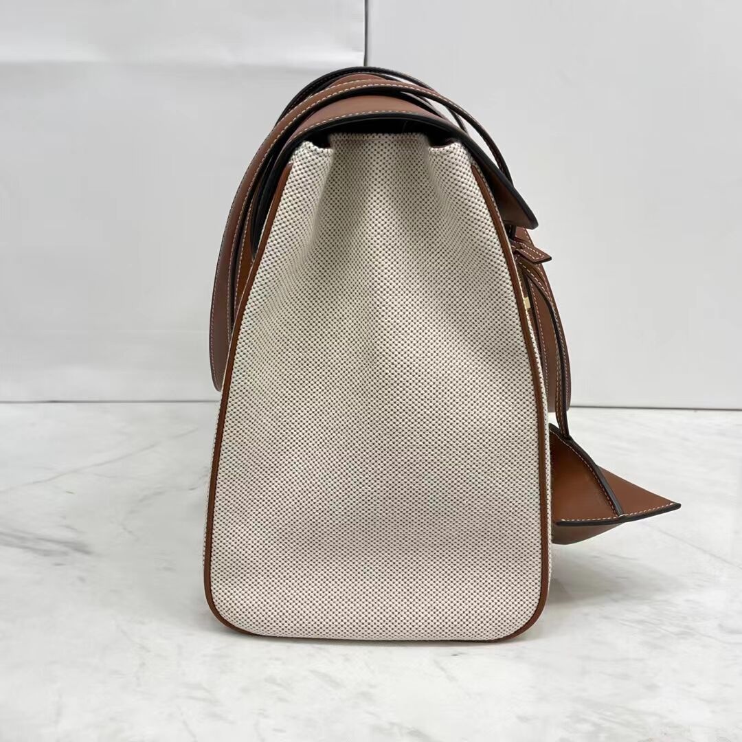 Celine MEDIUM SOFT 16 BAG IN SMOOTH CALFSKIN CR94043 DARK OAK