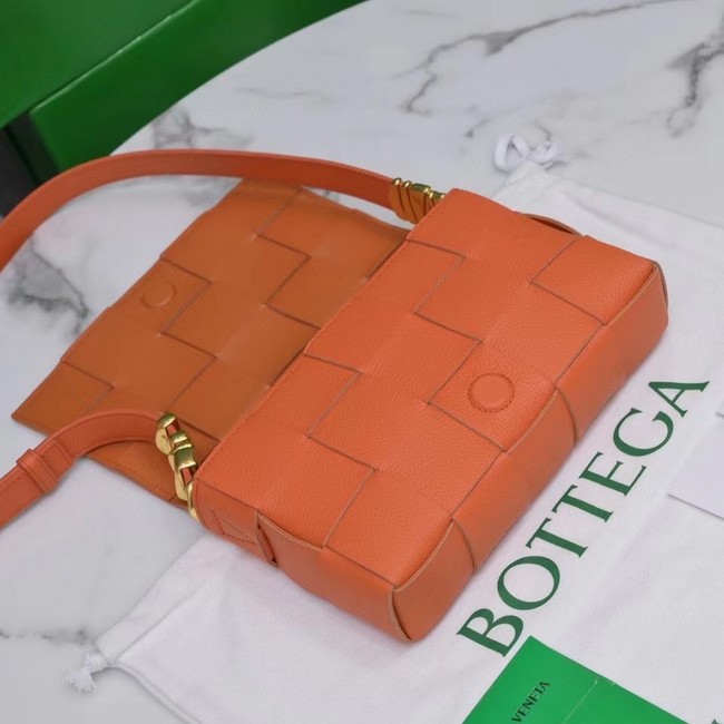 Bottega Veneta CASSETTE 666870 Maple