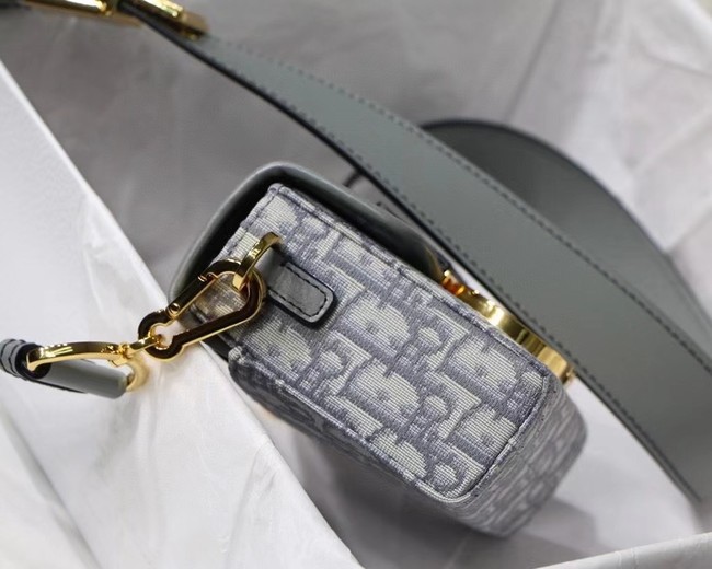 Dior 30 MONTAIGNE BOX BAG Oblique Jacquard M9204UT Gray