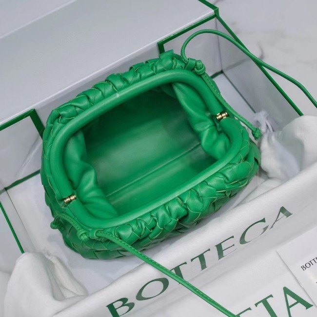 Bottega Veneta MINI POUCH 585852 Racing Green