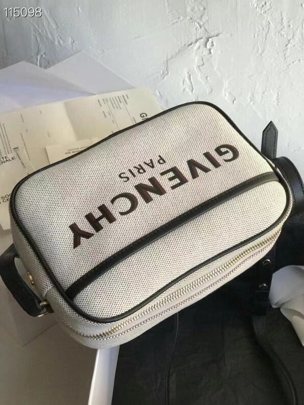 GIVENCHY shoulder bag 1990 white
