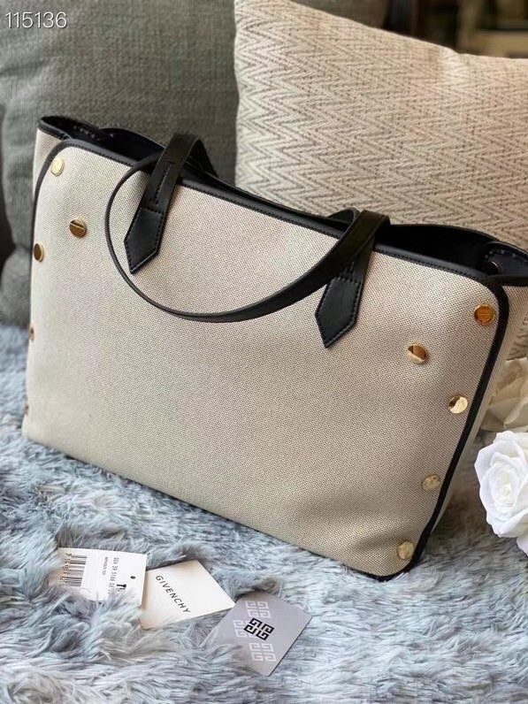 GIVENCHY shoulder bag 0179 white