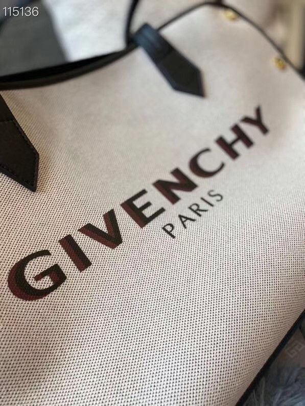 GIVENCHY shoulder bag 0179 white