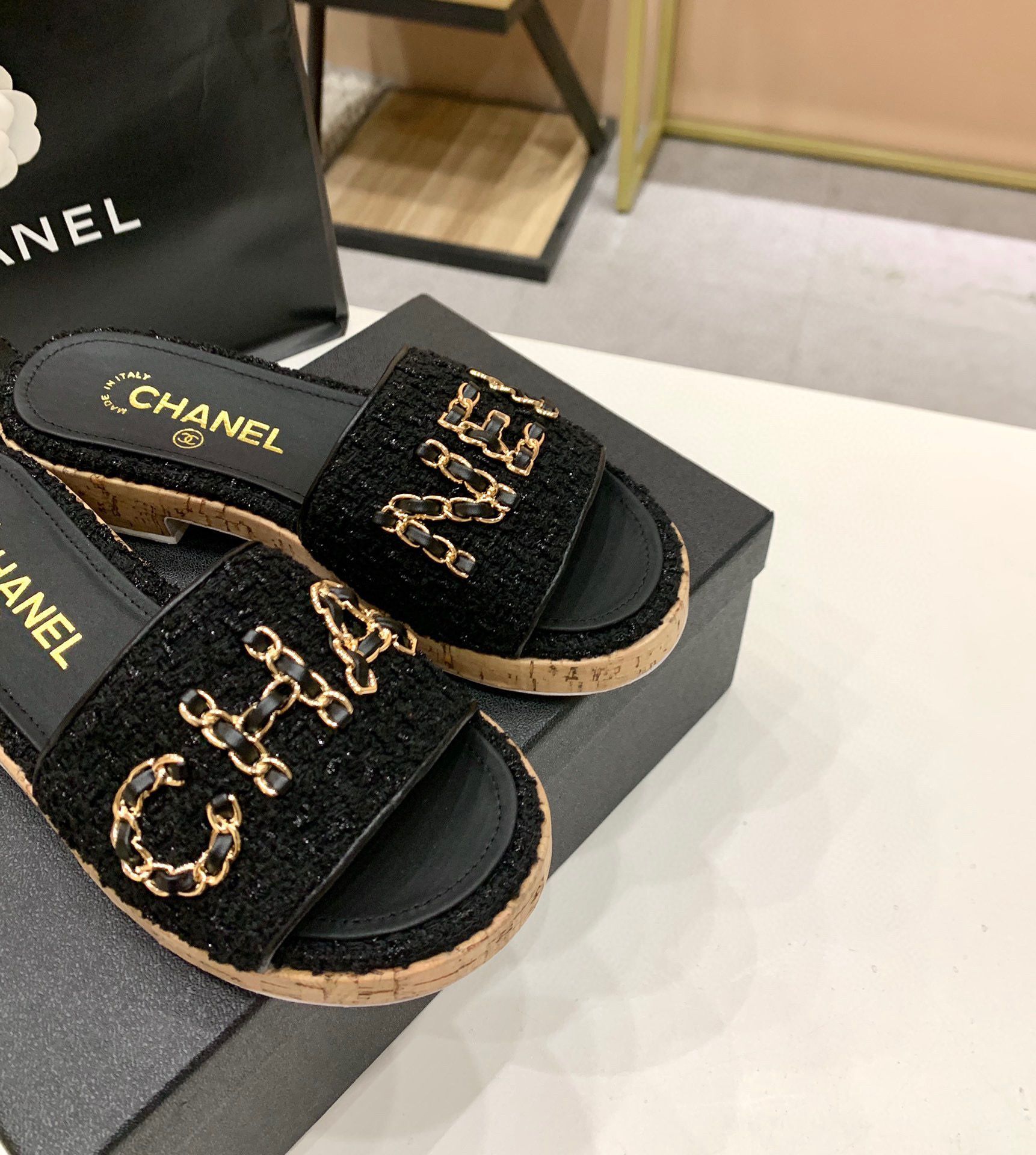 Chanel Slipper Shoes CH27963 Black