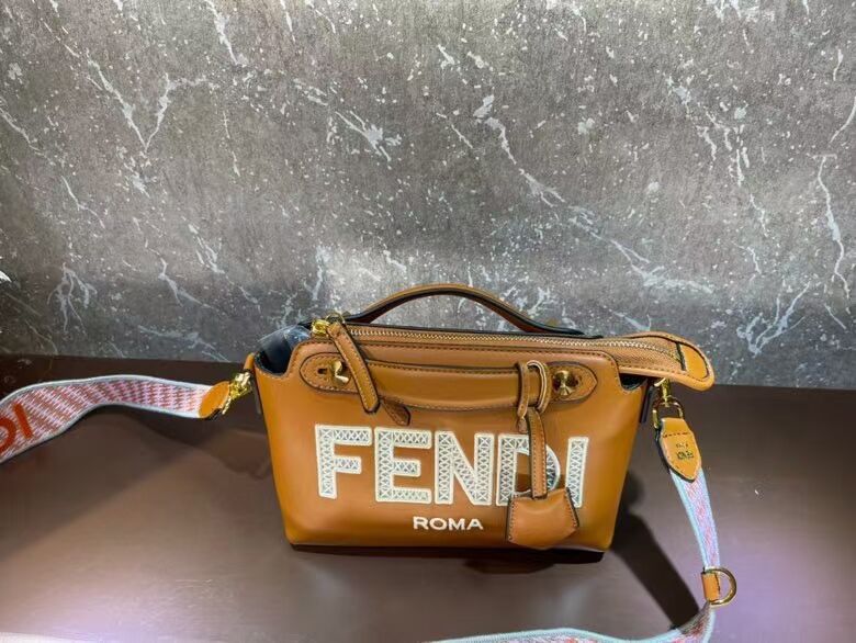 FENDI Braided Straw Bag F6531 Camel