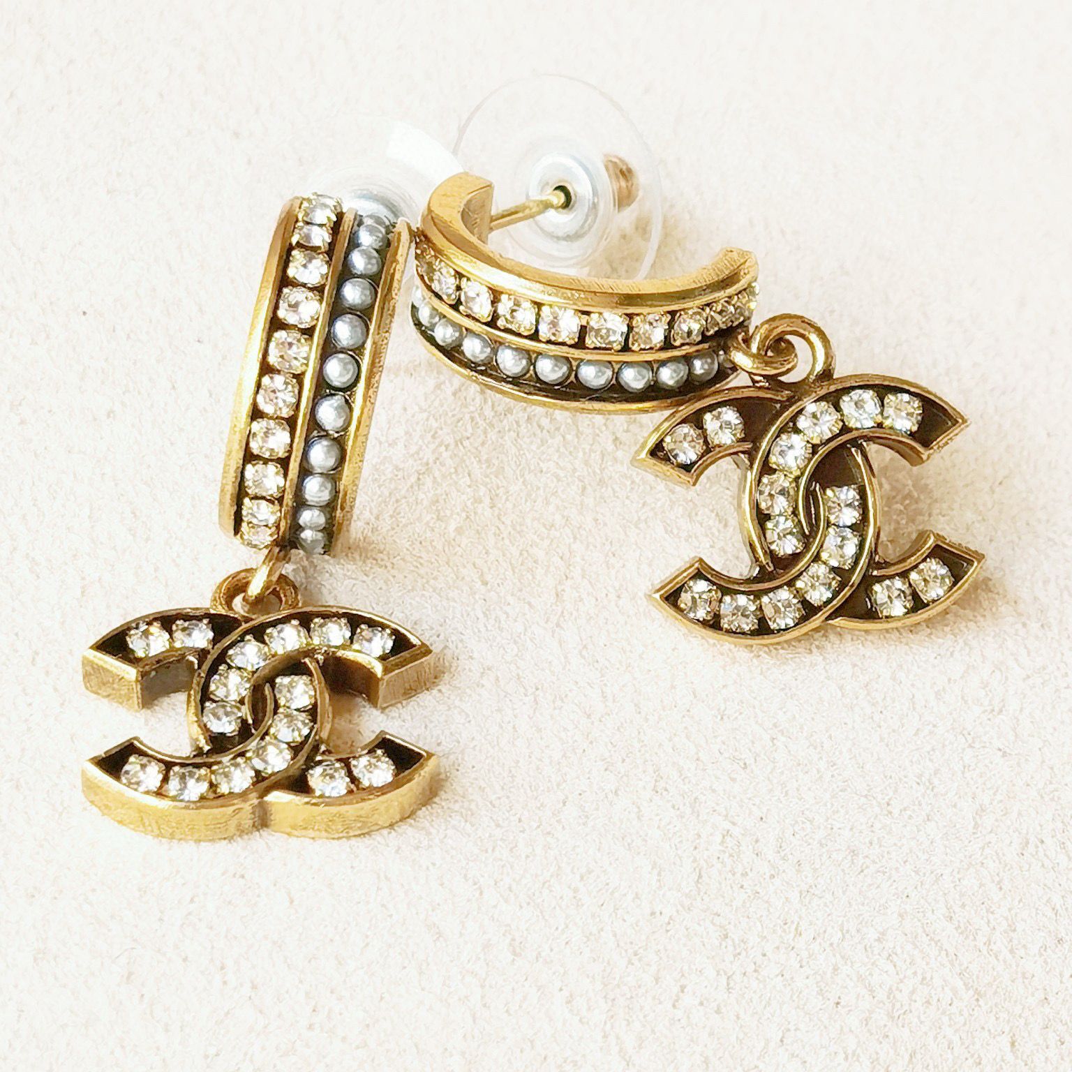 Chanel Earrings CE6590