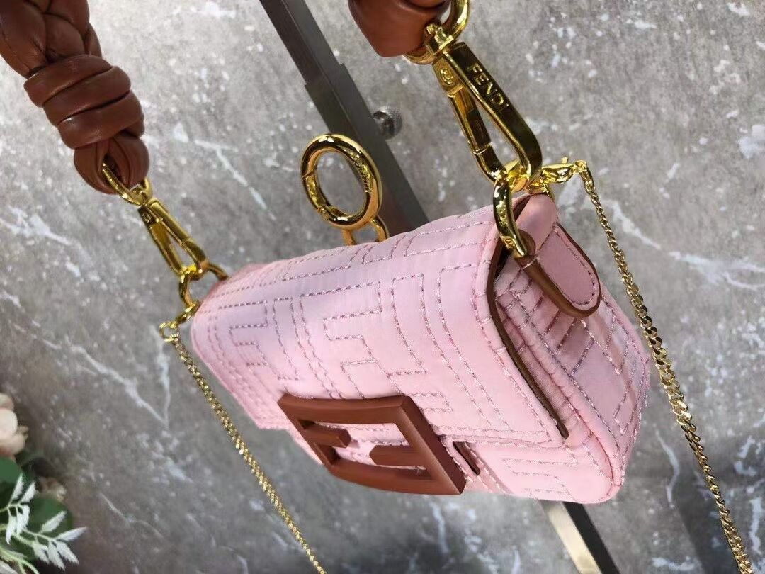 Fendi mini BAGUETTE cotton bag F6550 pink