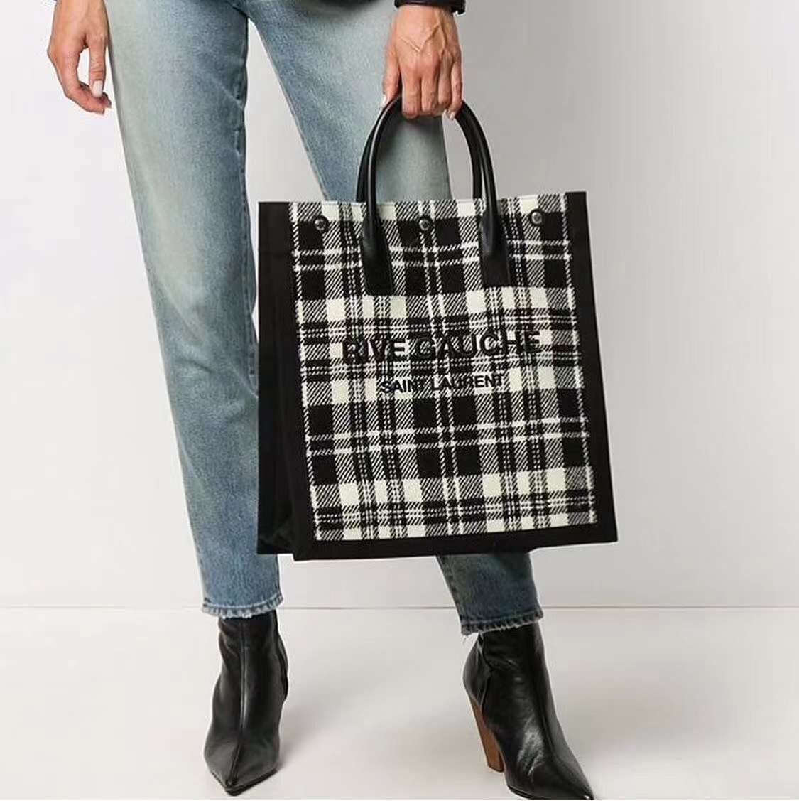 Yves Saint Laurent Tote Book LINEN Shopping Bag Y509416 black