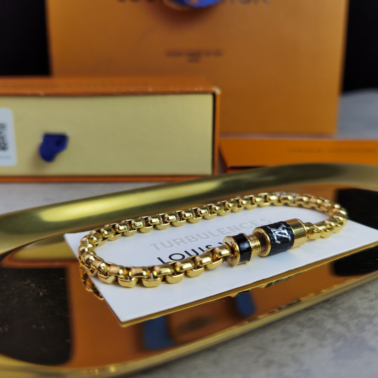 Louis Vuitton Bracelet LVB8623