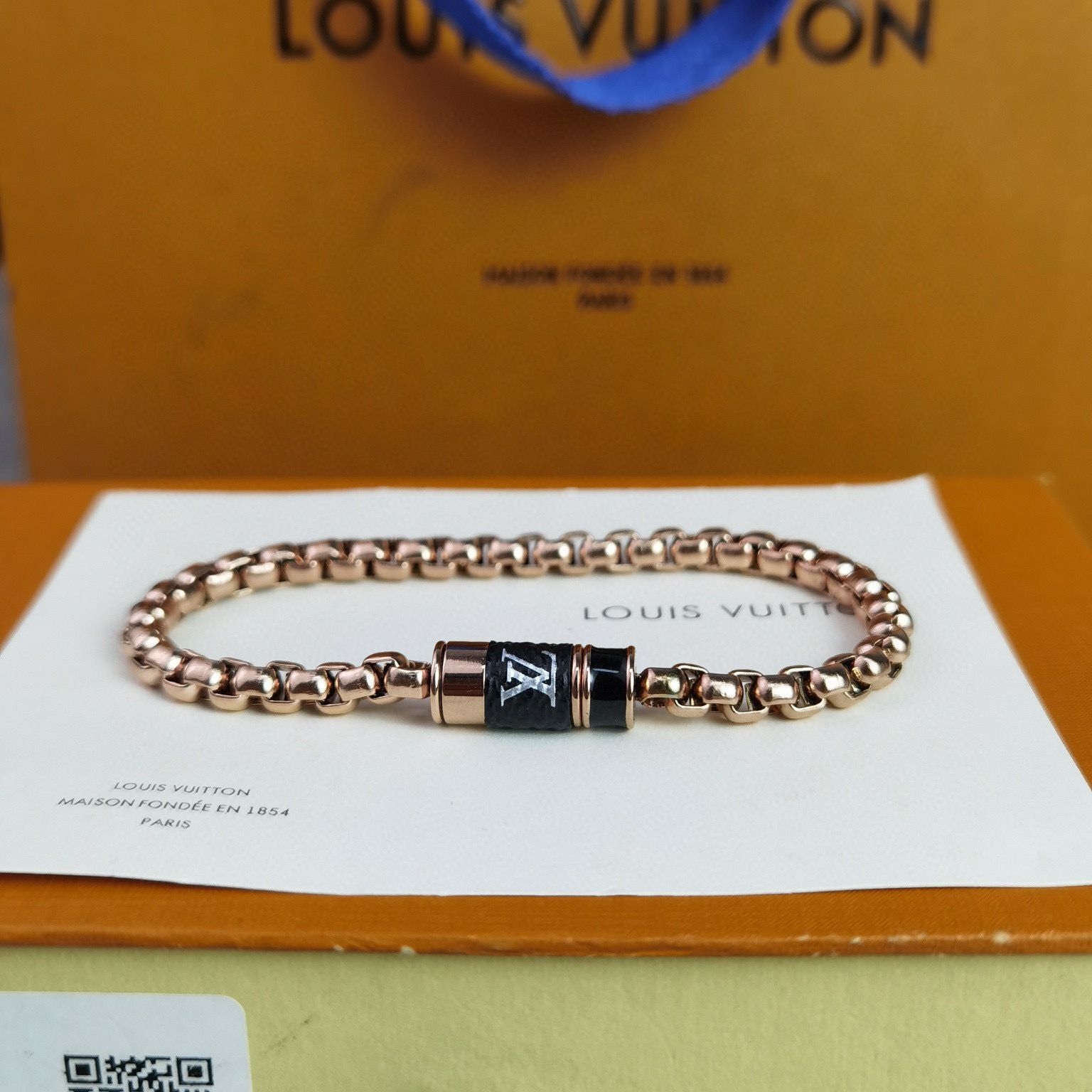 Louis Vuitton Bracelet LVB8623