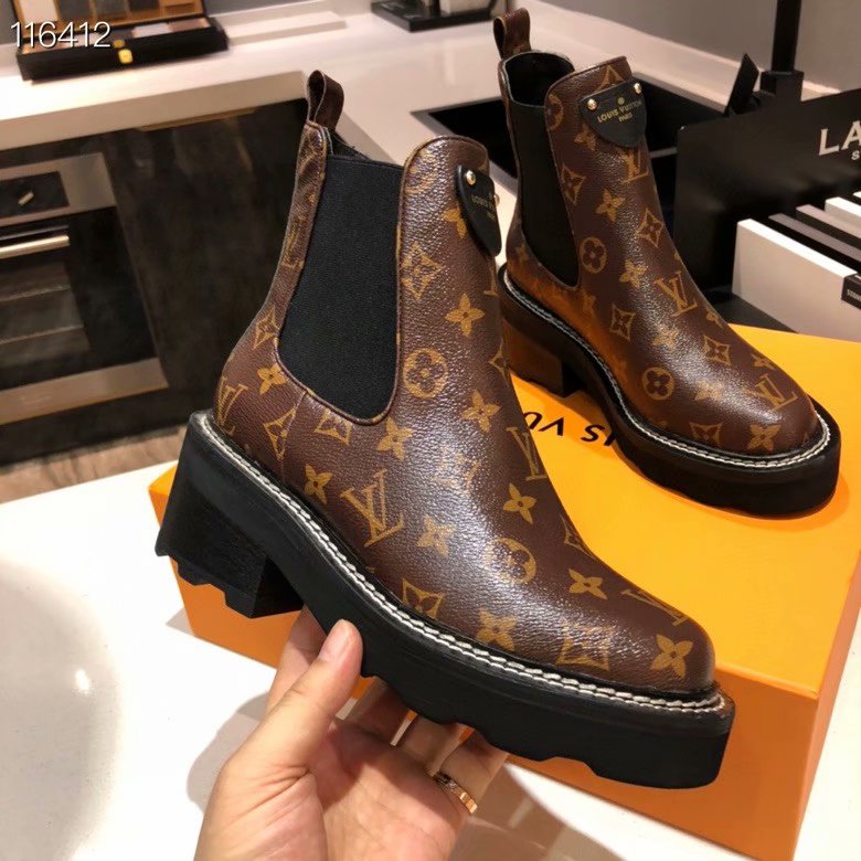 Louis Vuitton Shoes LV1118LS-2