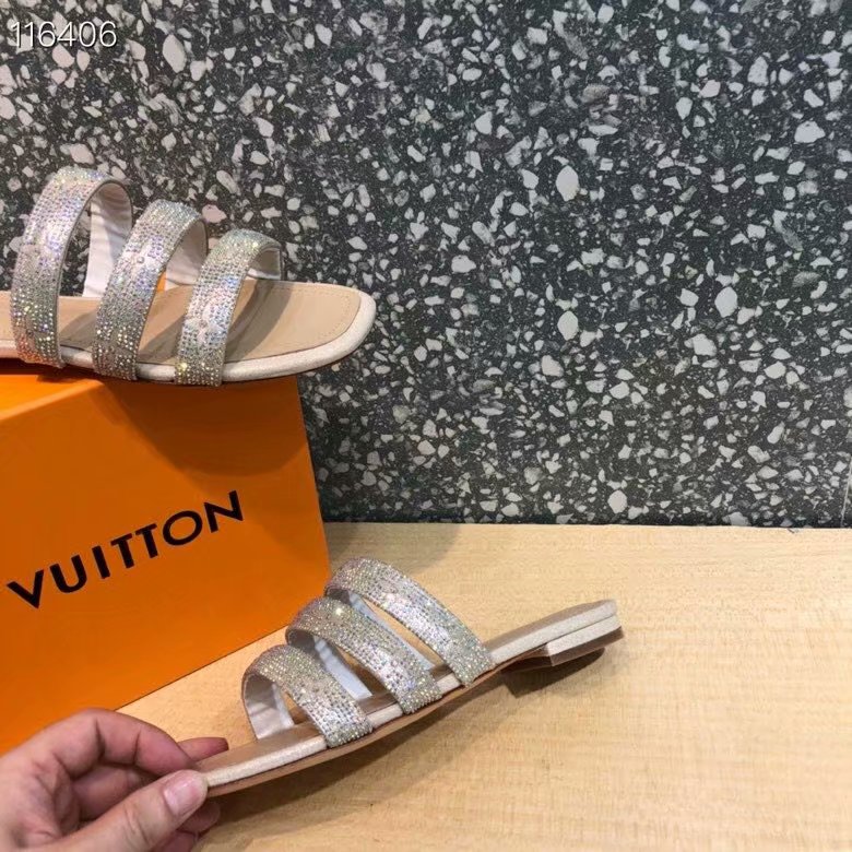 Louis Vuitton Shoes LV1120LS-4