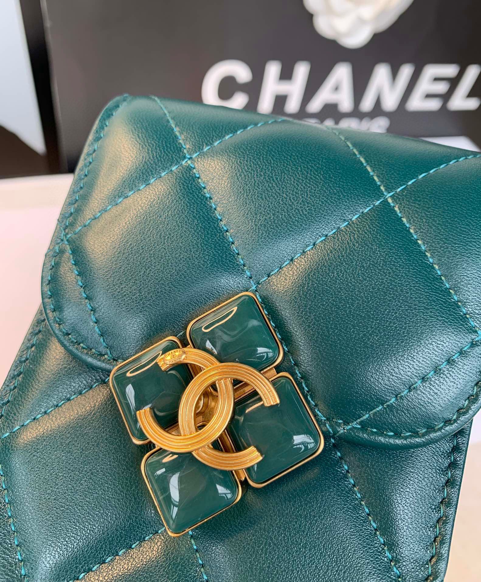 CHANEL Mobile phone case Card Holder AP1188 Green