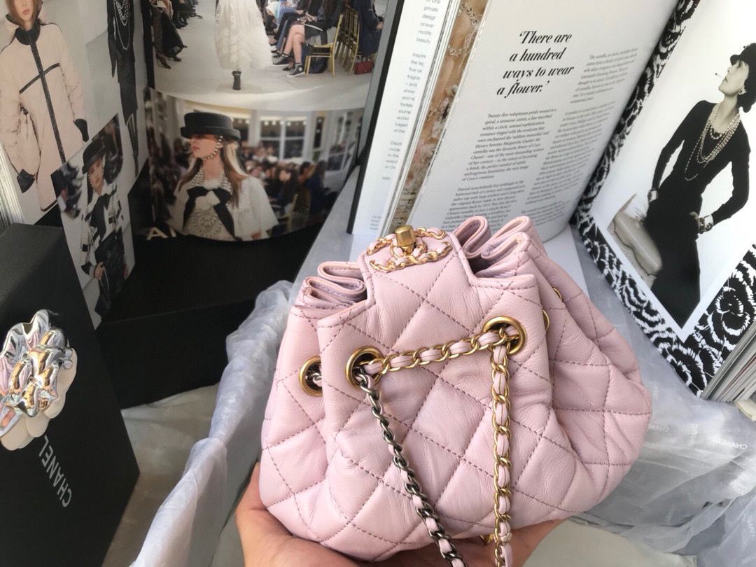 CHANEL Original Leather Rope Bag AS1802 Pink