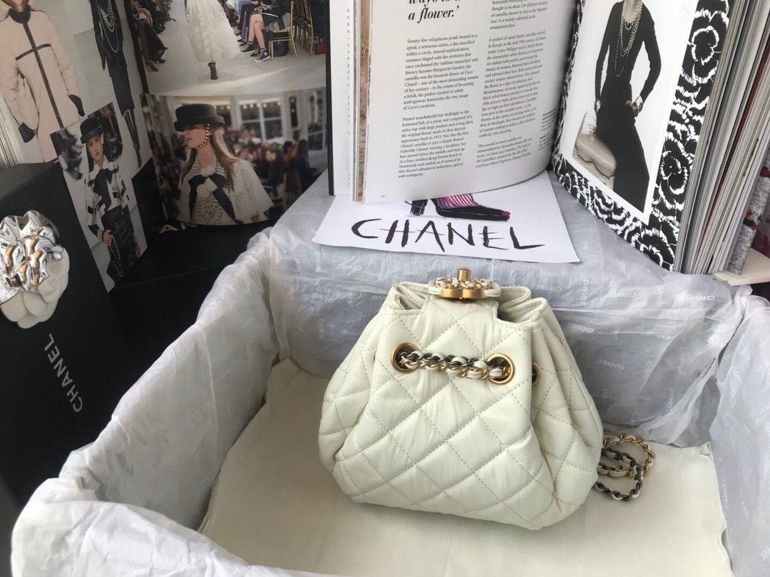 CHANEL Original Leather Rope Bag AS1802 White