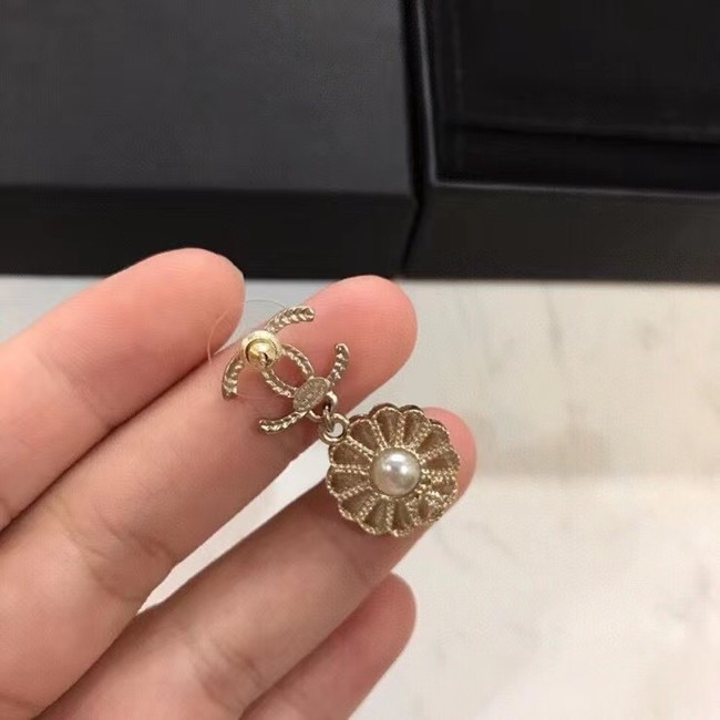 Chanel Earrings CE6637