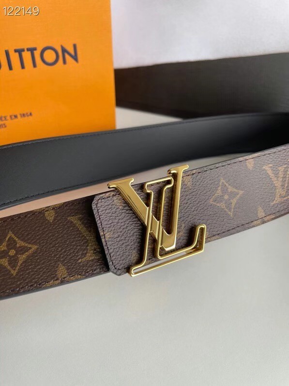 Louis Vuitton INITIALES 40MM REVERSIBLE BELT M0215T