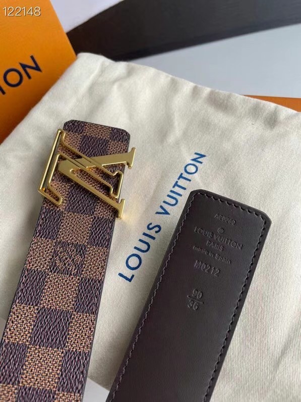 Louis Vuitton INITIALES 40MM REVERSIBLE BELT M0216T