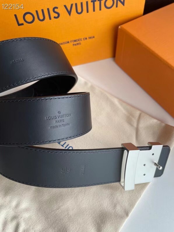 Louis Vuitton REVERSO 40MM REVERSIBLE BELT M0032