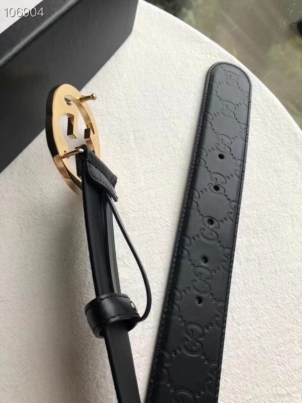 Gucci Reversible Signature leather belt 473031