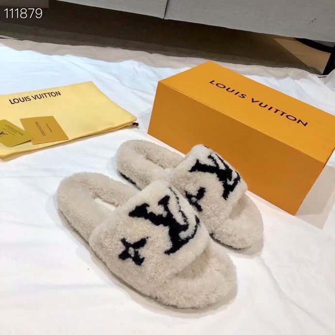 Louis Vuitton Shoes LV1123KK-3