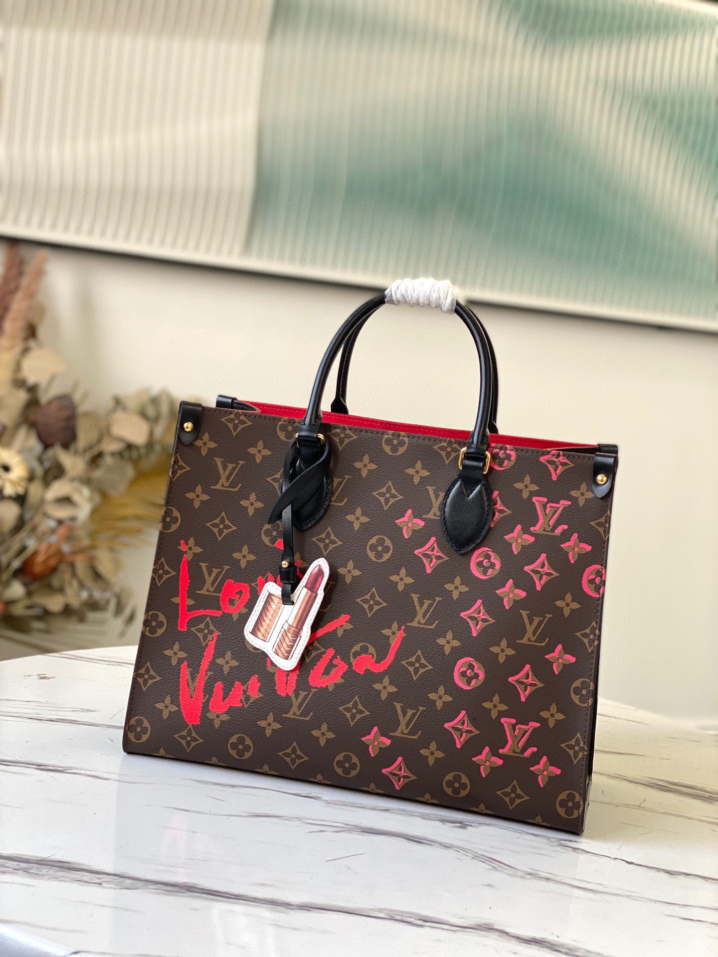 Louis Vuitton ONTHEGO Monogram MM M45888 Love