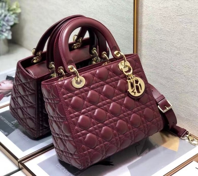 MEDIUM LADY DIOR BAG Cherry Red Cannage Lambskin M0565O